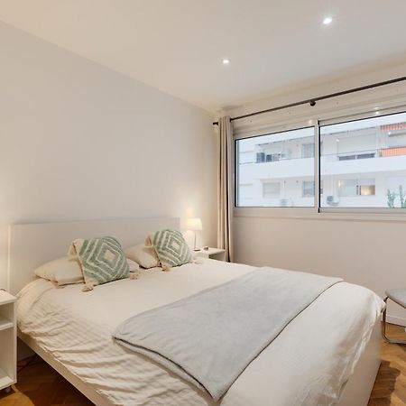 Newly Renovated Charming Downtown Apartment Antibes Exterior foto